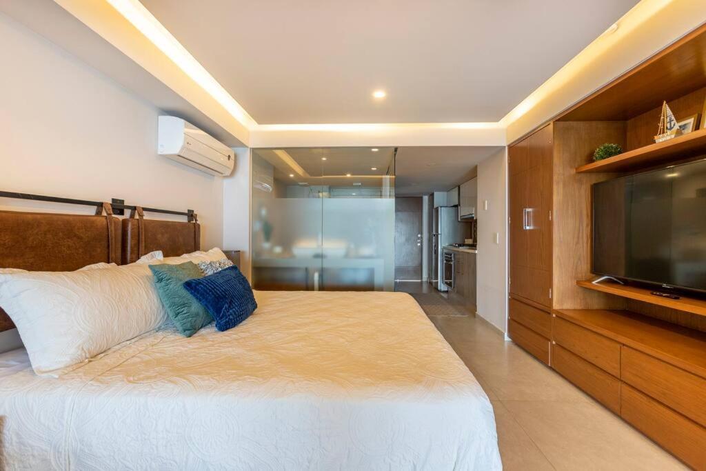 Harbor 7010 By Moikkarentals Beachfront 600Mb Wifi Пуерто-Вальярта Екстер'єр фото