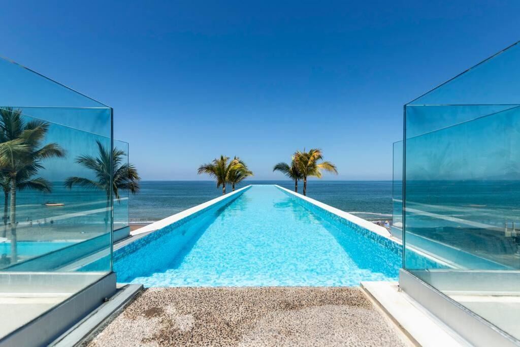 Harbor 7010 By Moikkarentals Beachfront 600Mb Wifi Пуерто-Вальярта Екстер'єр фото