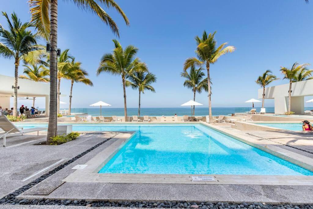 Harbor 7010 By Moikkarentals Beachfront 600Mb Wifi Пуерто-Вальярта Екстер'єр фото