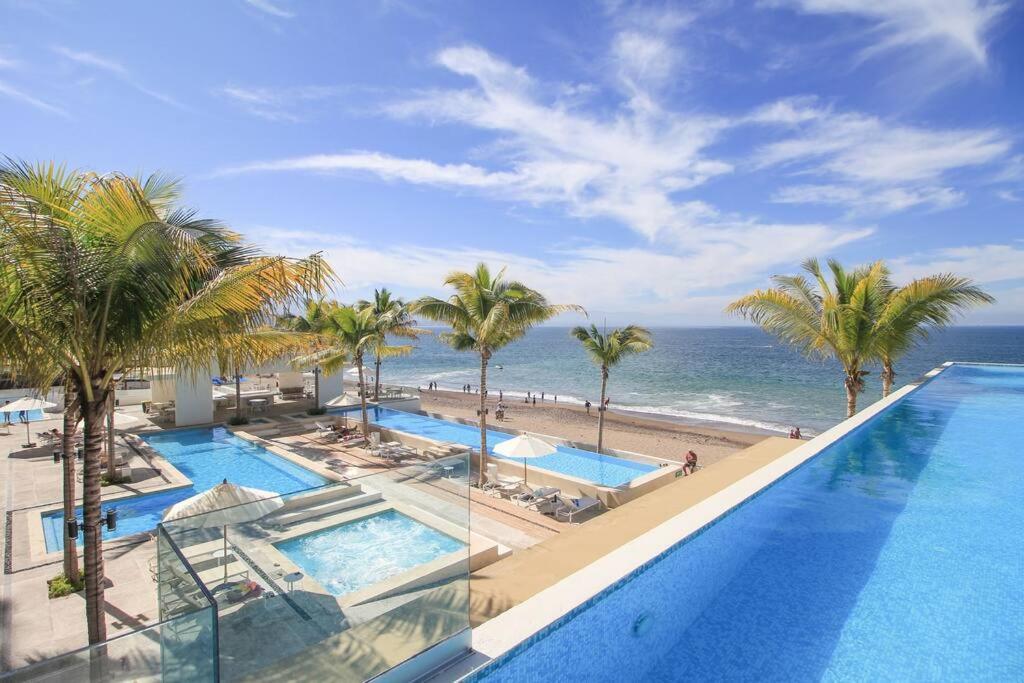 Harbor 7010 By Moikkarentals Beachfront 600Mb Wifi Пуерто-Вальярта Екстер'єр фото